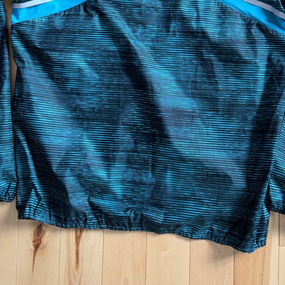 Men's Lightweight Running Jacket - Picture 8 of 8